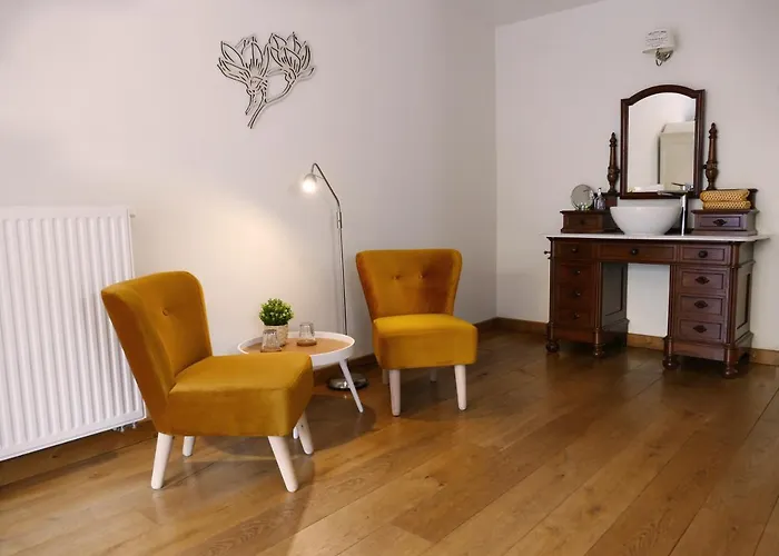 Zondag Bed & Breakfast Eys